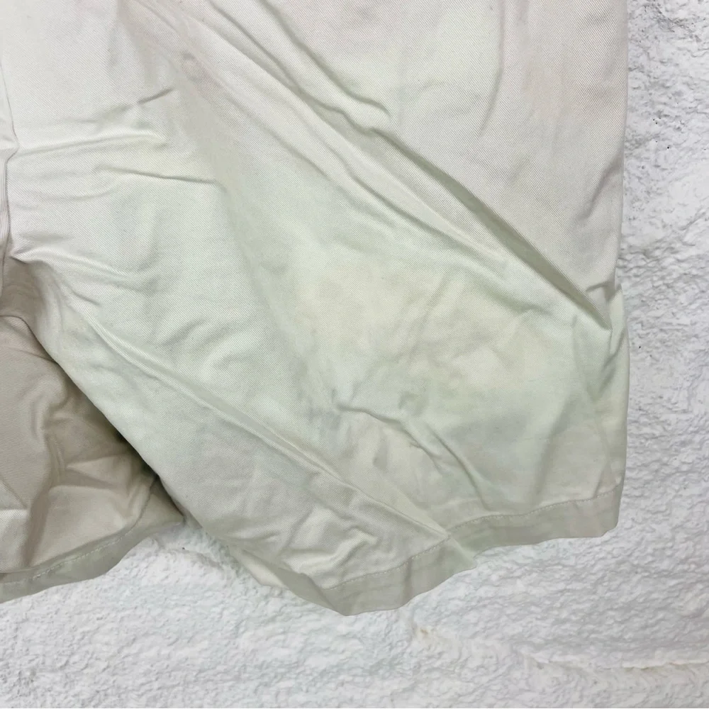 Haggar Men's cream cotton Flat Front Shorts size 34